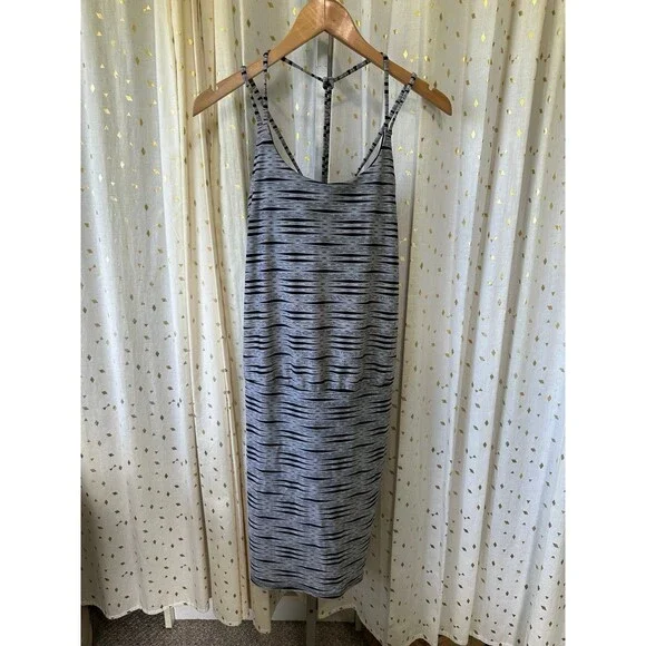 Athleta Ariel Venice Built In Padded Bra Criss Cross Backstraps Swim Dress M - Picture 5 of 9